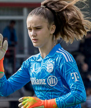 Profilbild: Nelly Smolarczyk
