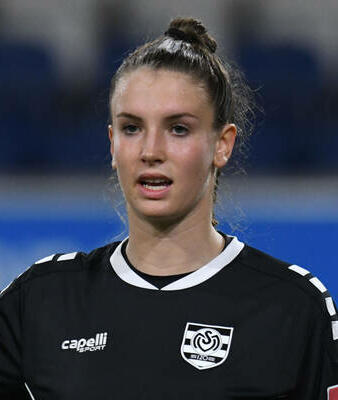 Profilbild: Ena Mahmutovic