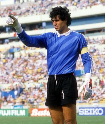 Profilbild: Badou Zaki