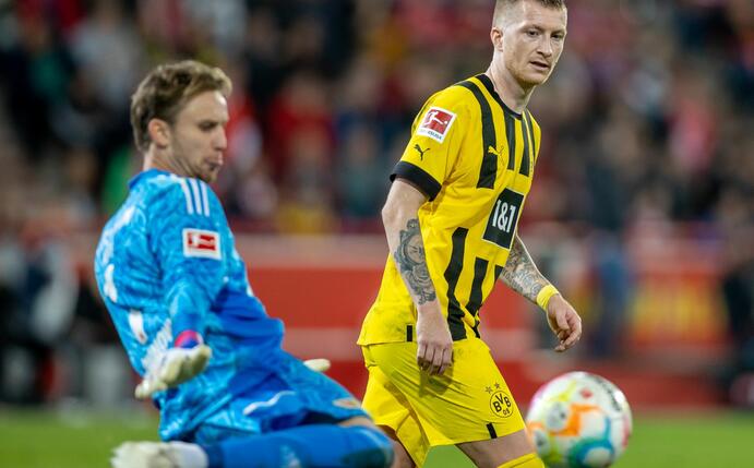 Borussia Dortmund bangt vor dem 14. Spieltag um den Einsatz von Marco Reus beim VfL Wolfsburg.