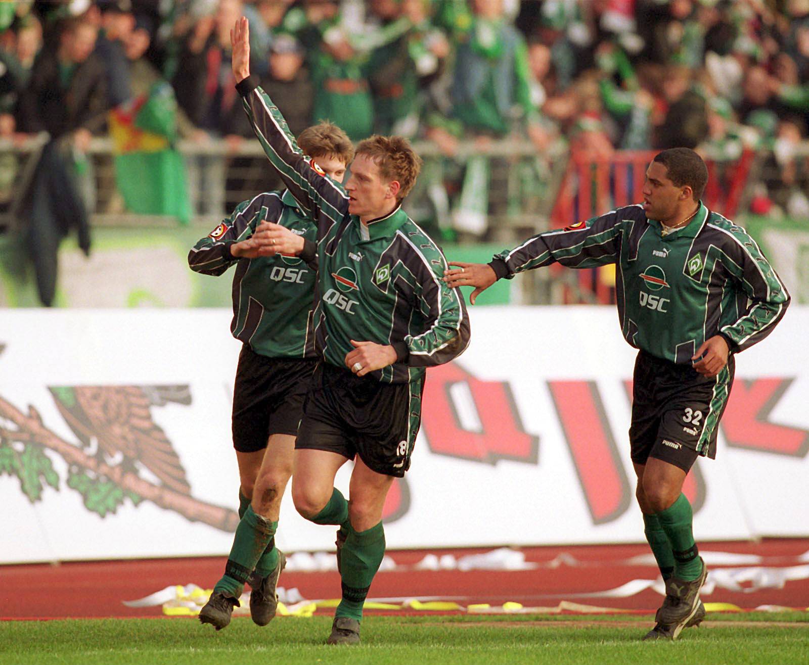 Andreas Herzog nach dem Pokalsieg 1999
