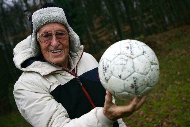 Rudi Gutendorf bei seinem Amtsantritt als Trainer von Schalke 04.