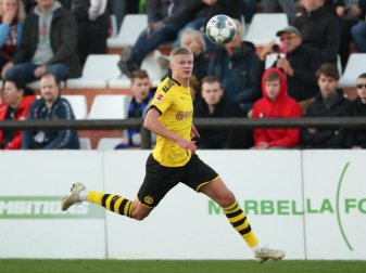 Steht vor seinem Bundesliga-Debüt: Erling Haaland. Foto: Friso Gentsch/dpa Steht vor seinem Bundesliga-Debüt: Erling Haaland. Foto: Friso Gentsch/dpa