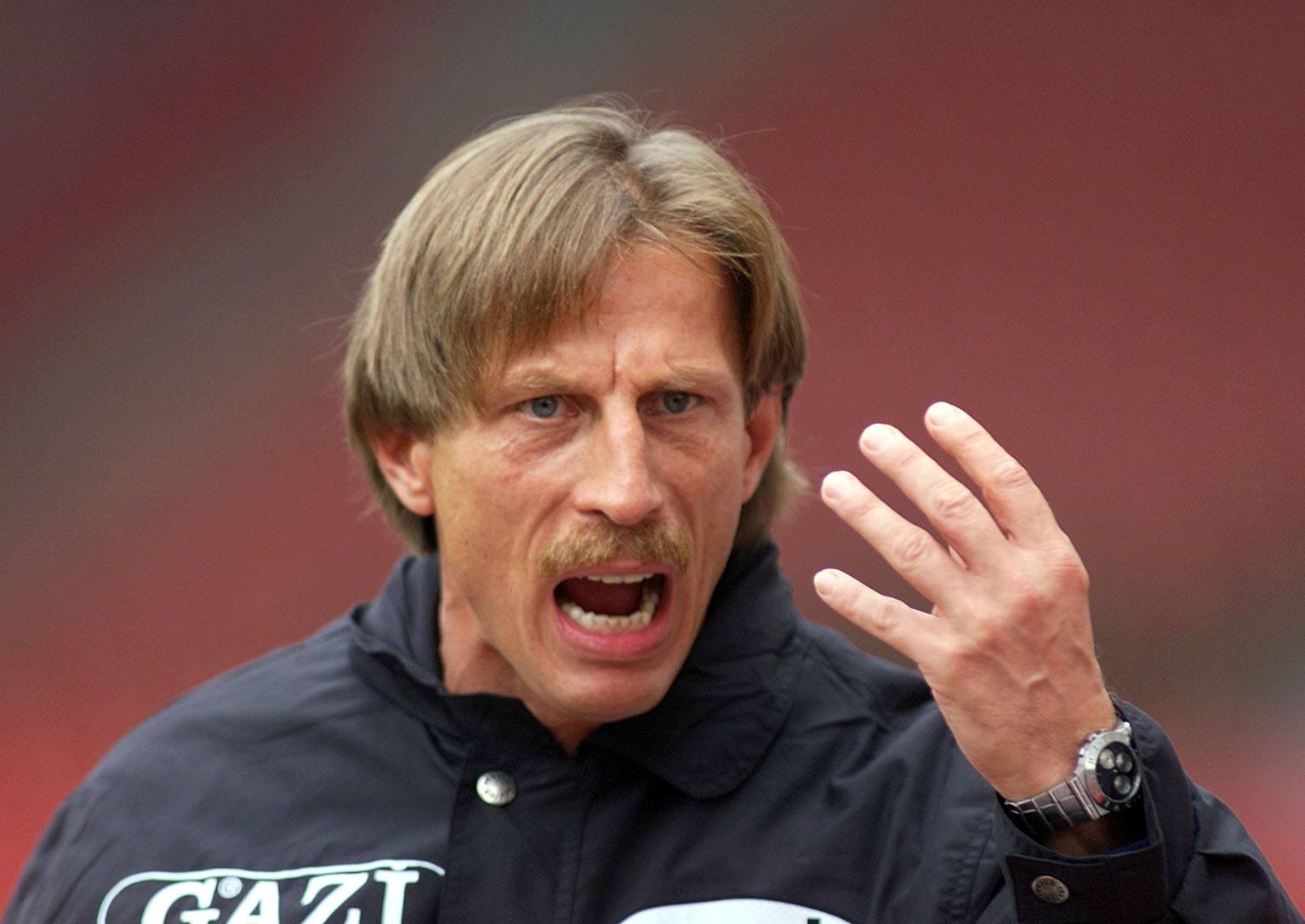 Christoph Daum, Trainer 1. FC Köln, über Bayer Leverkusen.