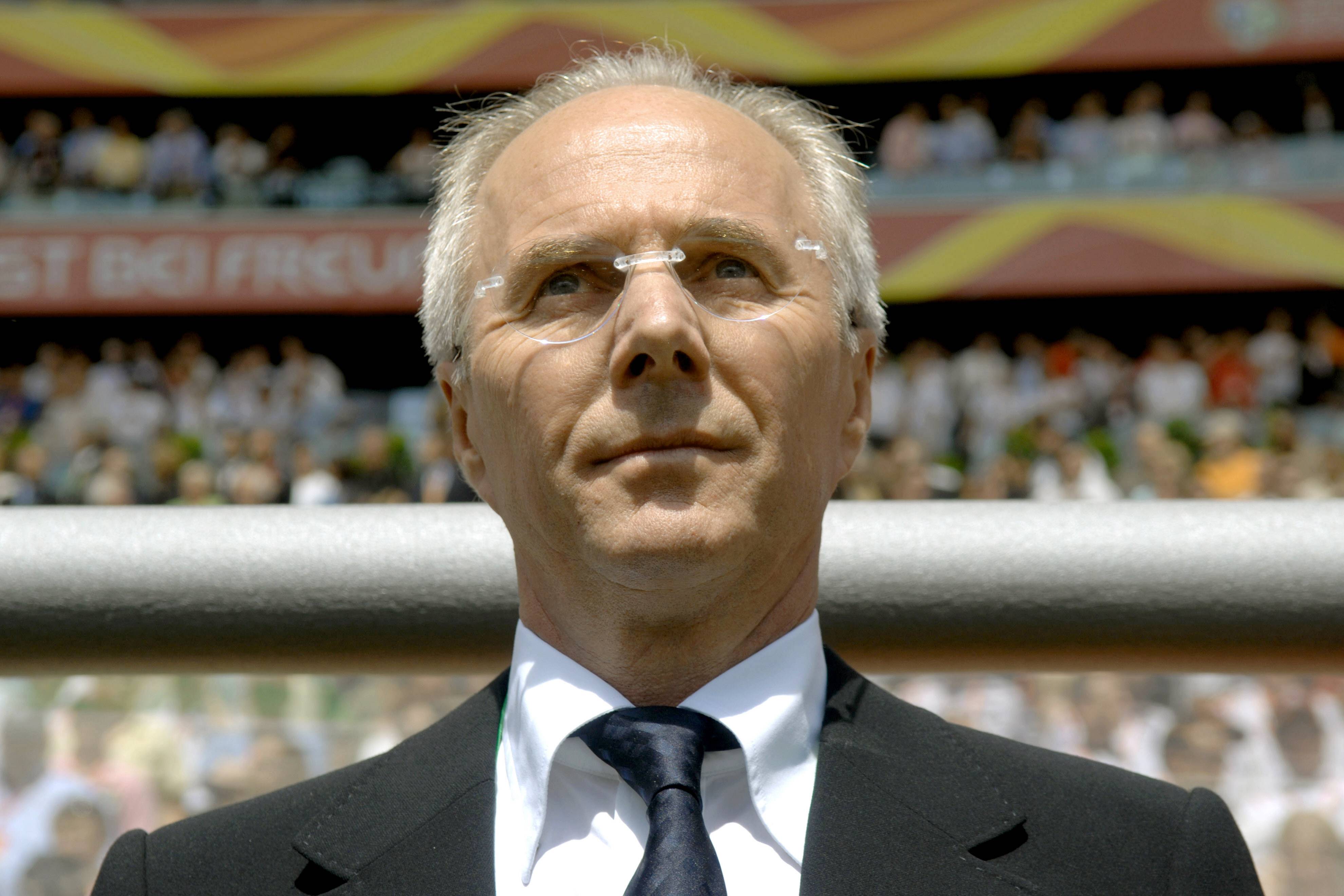 Englands Nationaltrainer Sven-Göran Eriksson nach Frankreichs WM-Aus 2002 mit 0:3 Toren und als Gruppenletzter. 