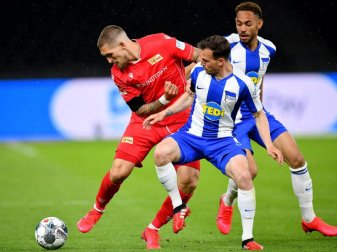 Am Sonntag wird um 18h das Berliner Derby zwischen dem 1. FC Union Berlin und Hertha BSC angepfiffen. Foto: Stuart Franklin/Getty Images Europe/Pool/dpa