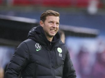 Trainer Florian Kohfeldt steht in Wolfsburg nach elf Spielen ohne Sieg enorm unter Druck. Foto: Jan Woitas/dpa-Zentralbild/dpa Trainer Florian Kohfeldt steht in Wolfsburg nach elf Spielen ohne Sieg enorm unter Druck. Foto: Jan Woitas/dpa-Zentralbild/dpa