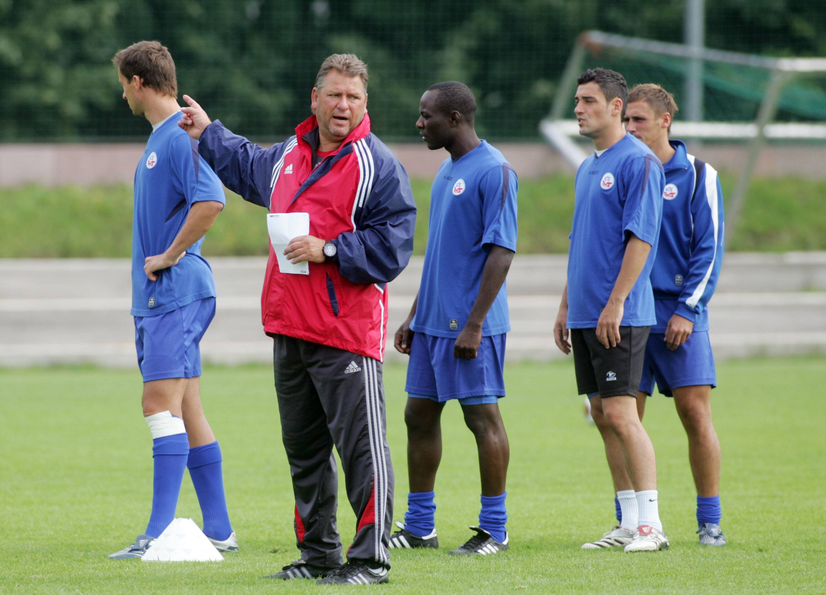 HSV-Trainer Frank Pagelsdorf über Anthony Yeboah.