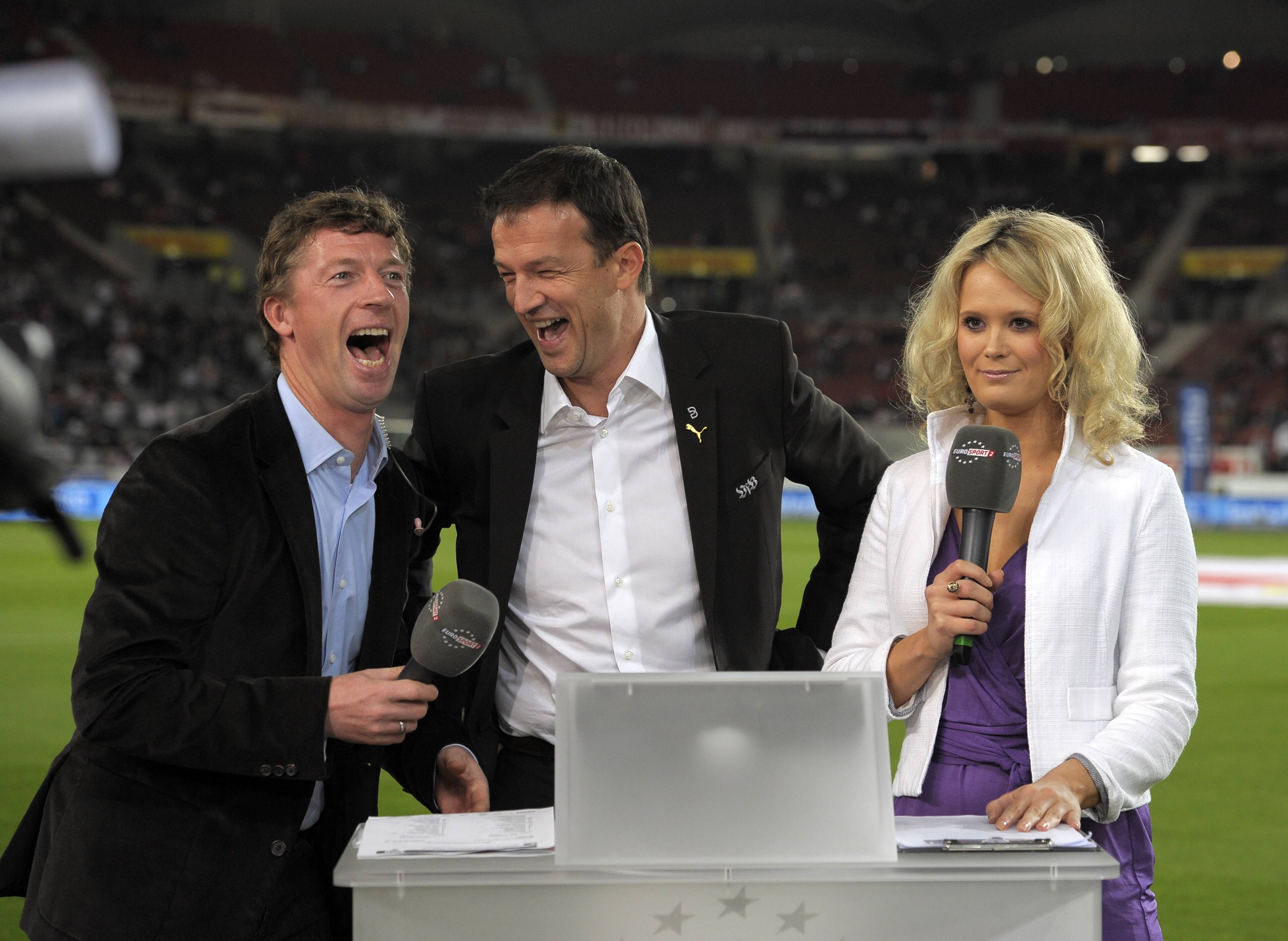 Steffen Freund zu RTL-Reporter Marco Hagemann nach dem 1:1 von Eintracht Frankfurt gegen Betis Sevilla, was für die SGE das Europa-League-Viertelfinale bedeutete...