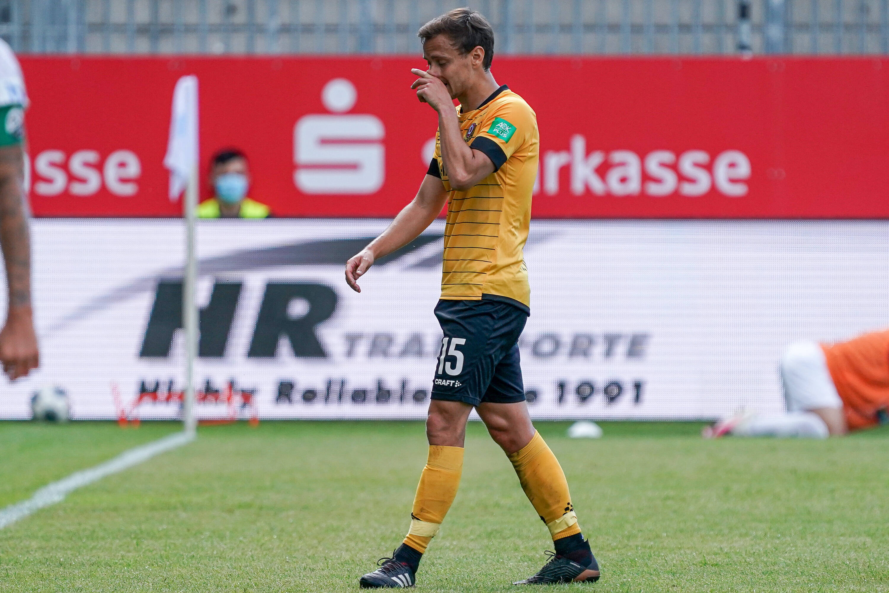 Chris Löwe, Dynamo Dresden, nachdem die Sachsen zwischen dem 31. Mai und dem 18. Juni 2020 sieben Spiele absolvieren mussten.