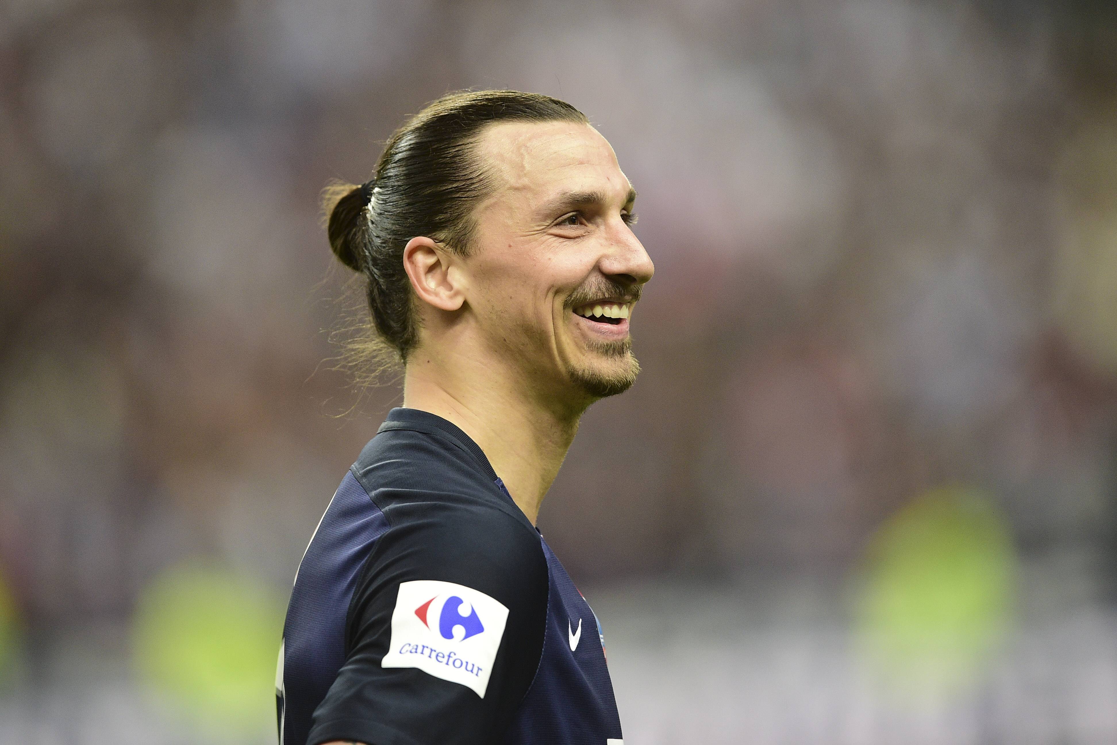 Zlatan Ibrahimovic über seinen möglichen Verbleib bei PSG. 