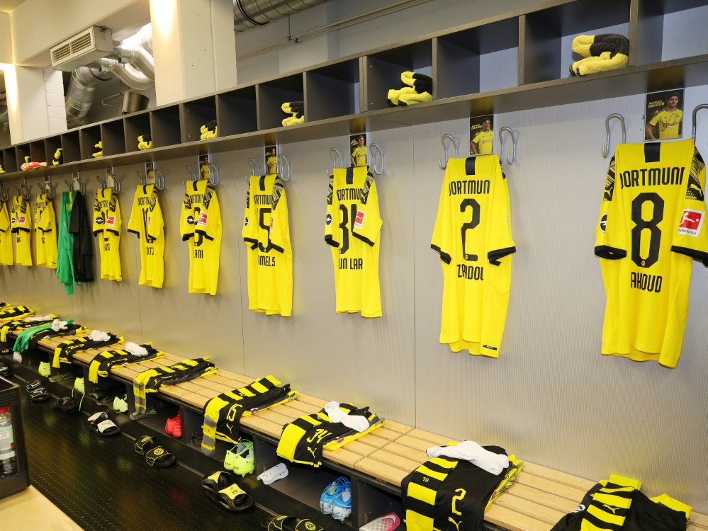 Aus Rivalität zu Schalke: Kein Blau auf neuen BVB-Trikots - Fussballdaten
