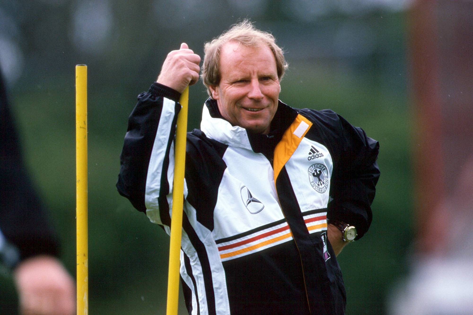 Ex-Bundestrainer Berti Vogts, der dem DFB nach der EM 2004 Klinsmann als Nachfolger für den zurückgetretenen Rudi Völler empfahl