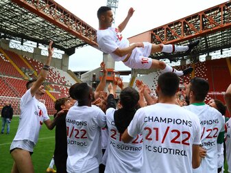 Der FC Südtirol spielt in der Saison 2022/23 erstmals in der Serie B. Der FC Südtirol spielt in der Saison 2022/23 erstmals in der Serie B.