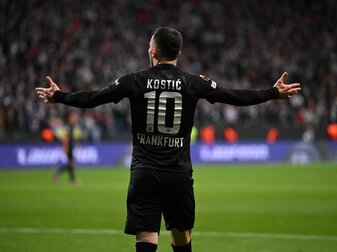 Der serbische Flügerspieler Filip Kostic spielte vier Jahre lang für die Frankfurter Eintracht. Der serbische Flügerspieler Filip Kostic spielte vier Jahre lang für die Frankfurter Eintracht.