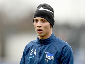 Gehört zur Stammelf des ungarischen Clubs Fehérvár FC: Palko Dardai. Gehört zur Stammelf des ungarischen Clubs Fehérvár FC: Palko Dardai.