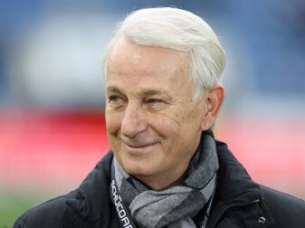 Klub-Vize Bonhof sieht Gladbach "auf einem guten Weg" Klub-Vize Bonhof sieht Gladbach "auf einem guten Weg"