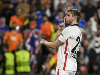 Kostic-Ersatz: Glasner vertraut erneut auf Lenz Kostic-Ersatz: Glasner vertraut erneut auf Lenz