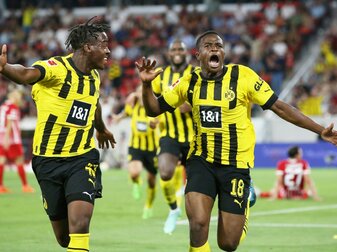 Drei Joker-Tore: Dortmund dreht Spiel in Freiburg Drei Joker-Tore: Dortmund dreht Spiel in Freiburg