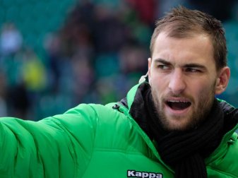 Wolfsburg hofft auf eine Rückkehr von Stürmer Bas Dost. Foto: Peter Steffen Wolfsburg hofft auf eine Rückkehr von Stürmer Bas Dost. Foto: Peter Steffen