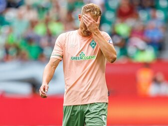 Schädelprellung bei Werder-Profi Pieper Schädelprellung bei Werder-Profi Pieper