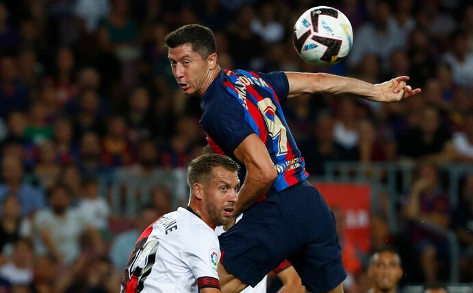 Robert Lewandowski bliebt bei seinem Debüt für den FC Barcelona ohne Treffer.