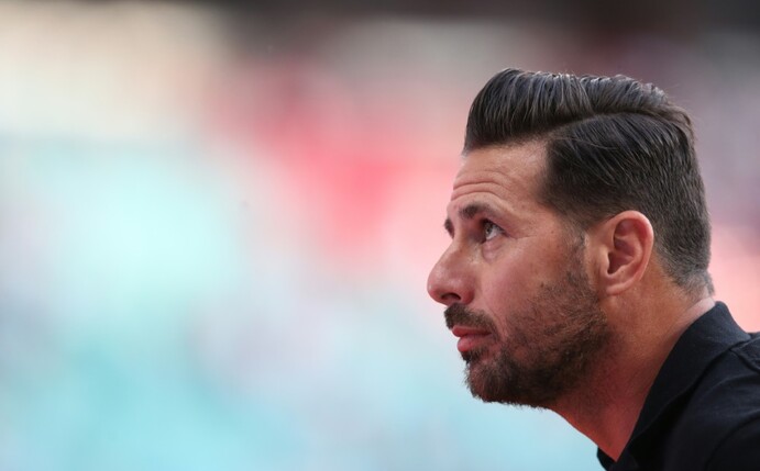 Sat.1 überträgt Pizarro-Abschiedsspiel live