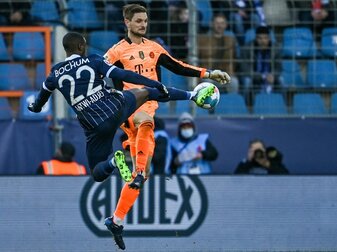 Reis zeigt Szenen vom VfL-Sieg gegen Bayern als Motivation Reis zeigt Szenen vom VfL-Sieg gegen Bayern als Motivation