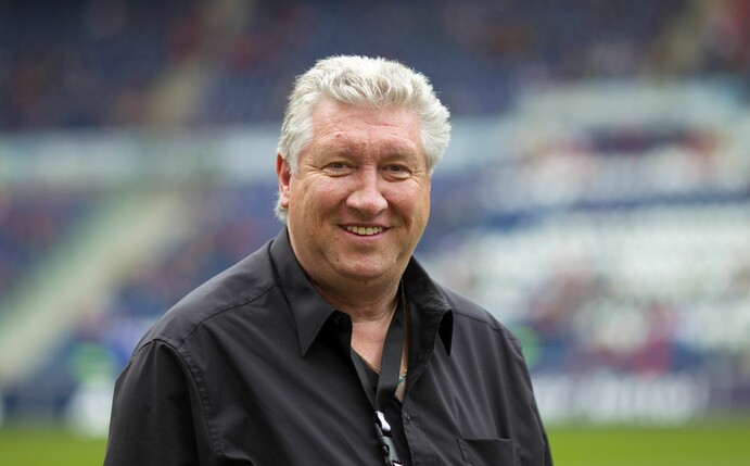 Dieter Schatzschneider, Club-Ikone und Rekordtorjäger von Hannover 96.