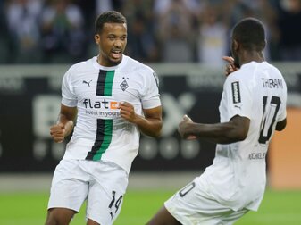 Plea schießt Gladbach an die Spitze Plea schießt Gladbach an die Spitze