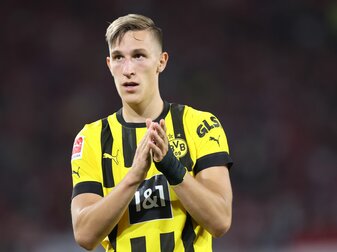 Nico Schlotterbeck spielt jetzt für Borussia Dortmund in der Bundesliga. Nico Schlotterbeck spielt jetzt für Borussia Dortmund in der Bundesliga.