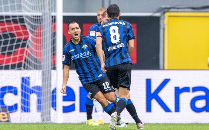 Die Paderborner besiegten Holstein Kiel mit 7:2.