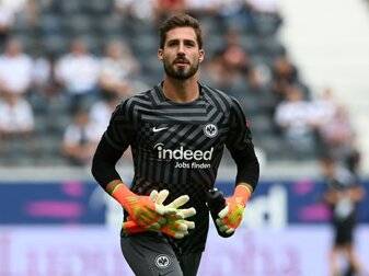 Trapp über Transfergerücht: "Eine schöne Rückmeldung" Trapp über Transfergerücht: "Eine schöne Rückmeldung"