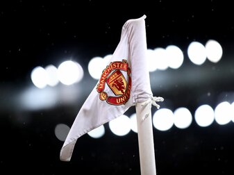 Bei Manchester United wächst der Unmut gegen die Clubbesitzer aus den USA. Bei Manchester United wächst der Unmut gegen die Clubbesitzer aus den USA.