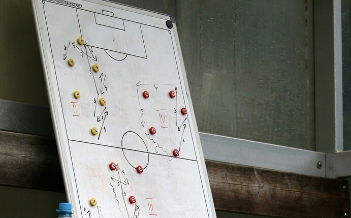 UEFA stellt taktische Trends der abgelaufenen Saison vor