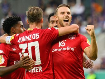 Der Mainzer Marcus Ingvartsen (r) fällt verletzungsbedingt aus. Der Mainzer Marcus Ingvartsen (r) fällt verletzungsbedingt aus.