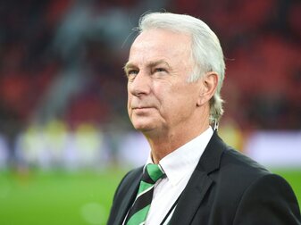 Gladbachs Bonhof: "Wir fürchten uns gar nicht vor Bayern" Gladbachs Bonhof: "Wir fürchten uns gar nicht vor Bayern"