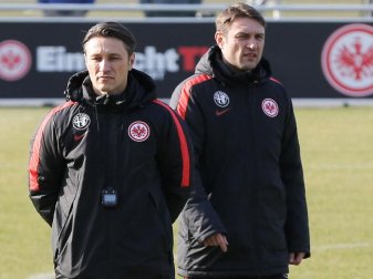Die Brüder Niko (l) und Robert Kovac wollen Eintracht Frankfurt wieder auf Kurs bringen. Foto: Frank Rumpenhorst Die Brüder Niko (l) und Robert Kovac wollen Eintracht Frankfurt wieder auf Kurs bringen. Foto: Frank Rumpenhorst