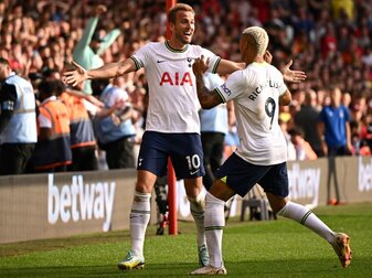 Doppelpacker Kane schießt Tottenham zum nächsten Sieg Doppelpacker Kane schießt Tottenham zum nächsten Sieg