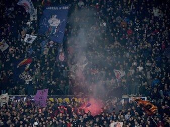 Rassistische Gesänge: 15.000 Euro Geldstrafe für AC Florenz Rassistische Gesänge: 15.000 Euro Geldstrafe für AC Florenz