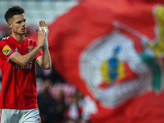 Medien: Gladbach leiht Weigl von Benfica aus Medien: Gladbach leiht Weigl von Benfica aus
