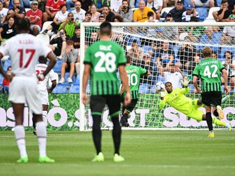 Milan mit Nullnummer bei Sassuolo