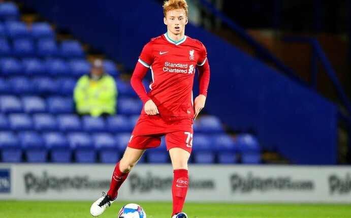 Schalke leiht Liverpools van den Berg aus
