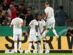 Bayerns Noussair Mazraoui (l-r), Mathys Tel, Torschütze Ryan Gravenberch und Joshua Kimmich jubeln nach dem Treffer zur 1:0 Führung.