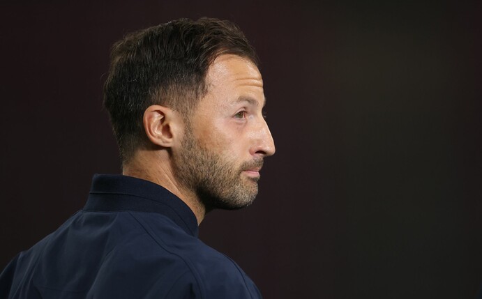 Sieh das ausgedehnte Transferfenster kritisch: Leipzig-Coach Domenico Tedesco.