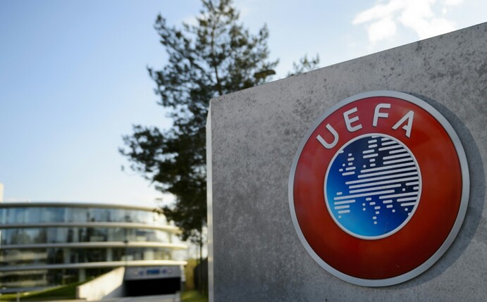 Finanzverstöße: UEFA bittet acht Klubs um PSG zur Kasse
