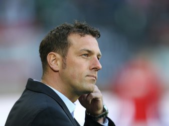 Markus Weinzierl beschäftigt sich nicht mit Gerüchten (Quelle: PIXATHLON/SID-IMAGES) Markus Weinzierl beschäftigt sich nicht mit Gerüchten (Quelle: PIXATHLON/SID-IMAGES)