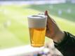 Fußballfans dürfen bei der WM in Katar nur außerhalb der Stadion alkoholhaltiges Bier genießen.