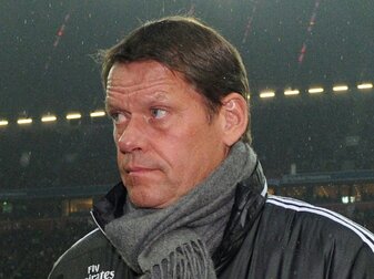 Feyenoord und Arnesen beenden Zusammenarbeit Feyenoord und Arnesen beenden Zusammenarbeit