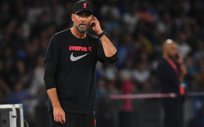 Sichtlich bedient von der Niederlage in Neapel: Liverpools Trainer Jürgen Klopp.